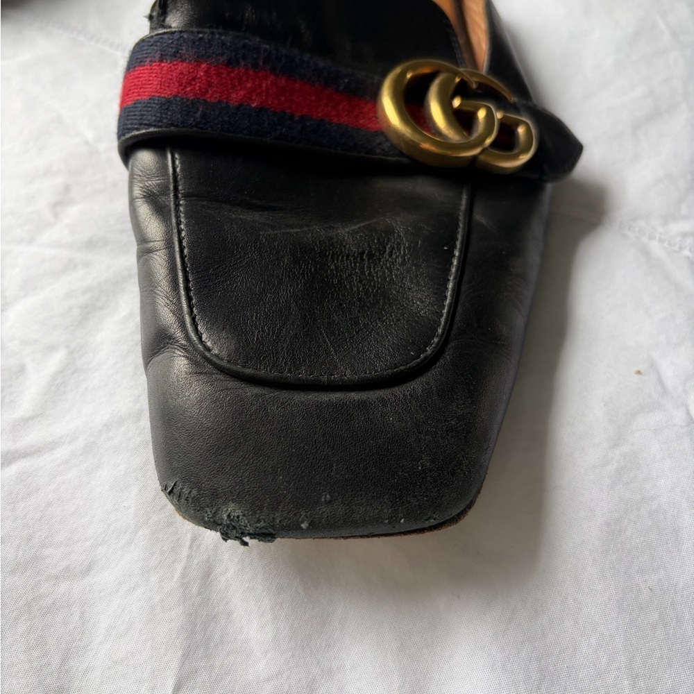 Gucci Black Leather Loafers with Red & Green Web Stripe - Picture 5 of 5